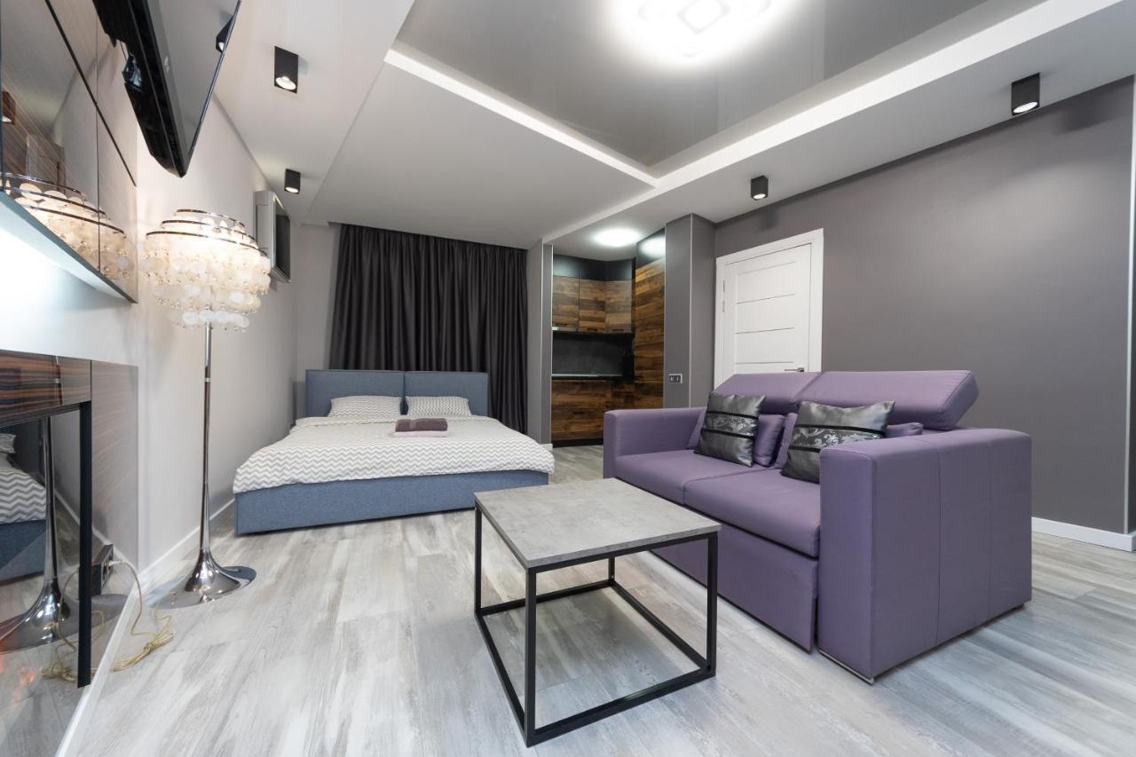 Luxrent Apartments On Lesi Ukrainki - Kiev Exterior foto
